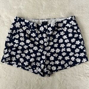 J.Crew Classic Chino Shorts Women's Blue/White Floral, Size 6, Like New